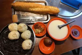 吃早茶花了200块，而早餐要不了20块，同一时间，这饭差在哪图片
