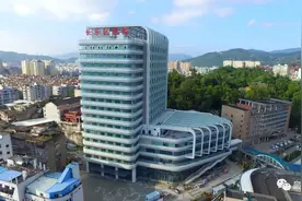 喜讯！福州市长乐区医院被认定为三级综合医院！图片