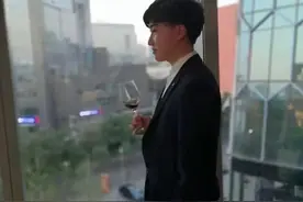 98年小伙学了四年酿酒，现在中餐厅做侍酒师 | 酒圈人物访谈#2图片