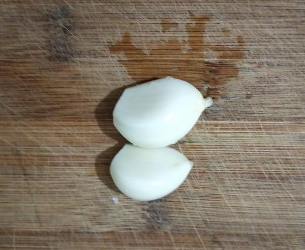 它是高尿酸的“福星”，早晚几口，降低体内嘌呤，痛风躲着你走！