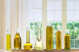 常用这些油，肾会“恨”你！医生看了直摇头图片