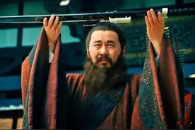 诗经·子矜：曹操唯一一次“男扮女装”的“罪魁祸首”图片