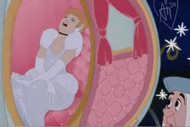 《灰姑娘》明显大Bug，小时候没发现，长大后：迪士尼当我瞎吗图片