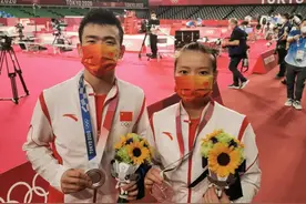 男女搭配，干活不累！郑思维/黄雅琼：奥运会银牌绝不是终点图片