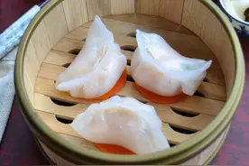 广东经典名点招牌虾饺，一步一步帮你细解，味道不输给茶楼图片