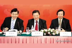 中国最有钱四兄弟，兄弟齐心创业个个身家百亿，两个曾是中国首富图片