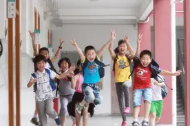 孩子假期应该怎样度过？三种状态要不得，否则开学后会落后于旁人图片