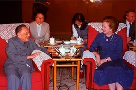 1982年，邓小平霸气交锋撒切尔：中国人今天就可以收回香港图片