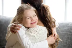 “我坚决反对女儿学家务”，妈妈霸气坦言，说出了很多父母的心声图片