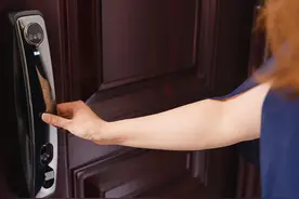 告别指纹识别困扰，云米3D人脸识别AI全自动智能门锁eyelink 2F图片