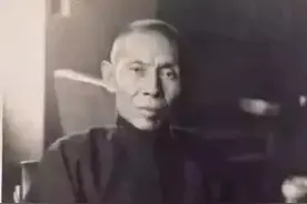 杜月笙烧欠条后有无人主动归还所欠的钱？图片