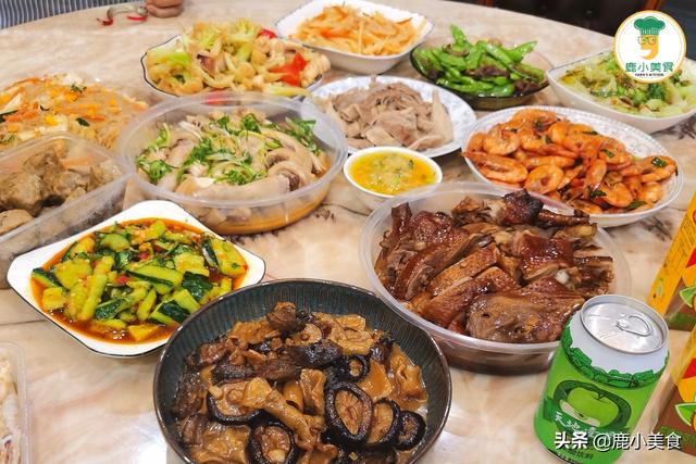 花胶炆蚝豉 花胶蚝豉鸡汤