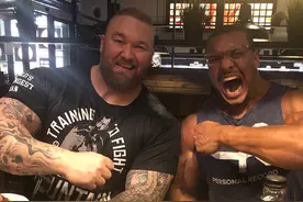 大力士都是大胃王？3个世界顶级大力士每天都吃了啥？图片