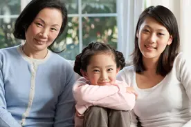 “你有什么资格卖我女儿的房？”儿媳：看清楚，这是我的婚前财产图片