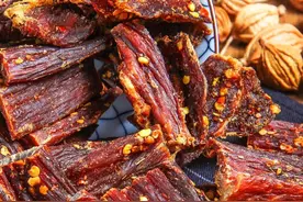 这种牛肉干你还敢买吗？吃死人不偿命！鸭肉冒充都算有良心的了图片