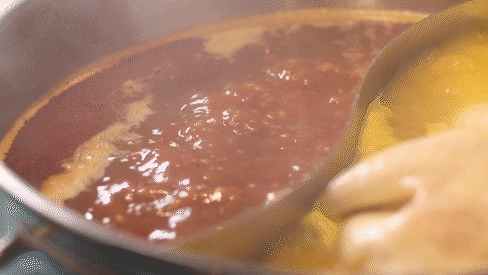 火锅店吃的有黄有稠的花胶鸡锅 2026年火锅店的花胶鸡汤 浓稠