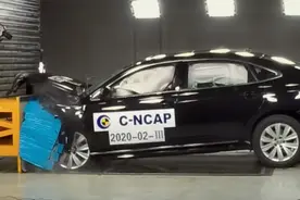 帕萨特完成C-NCAP碰撞试验：经过两家机构测试，它到底安不安全？图片