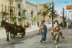 哈尔滨旧影：上世纪初，俄国女郎松花江游泳，日本女人招摇过市图片