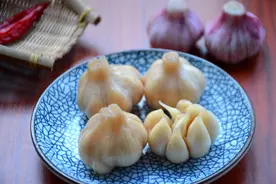 妈妈用了20年的腌糖蒜方法，配方和比例都在这，放一年也不会坏图片
