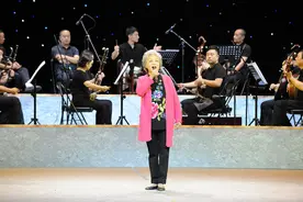 十朵梅花耀古城！京津冀三地四团河北梆子红色剧目名家演唱会保定上演图片
