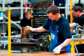 善待中国工人：德国工人待遇高于大学教授，中国工人宿舍破烂不堪图片