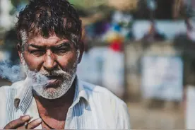 父亲忠告儿子：想结婚得趁早，年龄对普通男人是硬伤图片