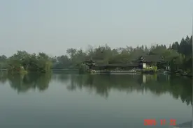 杭州味道之三：叫花童鸡之楼外楼图片