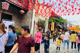 国庆假期，到靖港免费换古装游古镇吧！图片