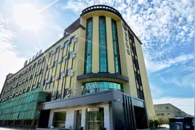 全季酒店新场古镇店被出售，集团公司2020净亏损22亿元图片