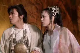 娱记曝周星驰曾找莫文蔚复合！认定其是结婚对象，却遭女方泼冷水图片