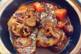 牛尾的正确烹饪方法，营养含量高，香喷入味，配米饭绝了图片