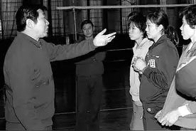 32年以后复评说：中国女排兵败汉城谁之过？众将帅回忆角度更活！图片