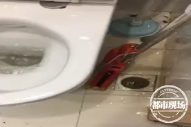 南昌：世茂水城入住半年，地漏频频渗水，水管竟里面全是水泥图片