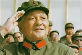 邓小平百万裁军：我来得罪吧，不把这个矛盾交给新的军委主席图片