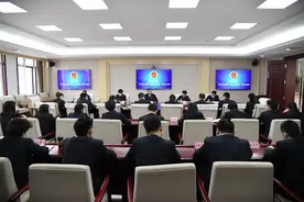 河北省检察院召开“学习身边楷模 争创一流业绩”座谈交流会图片