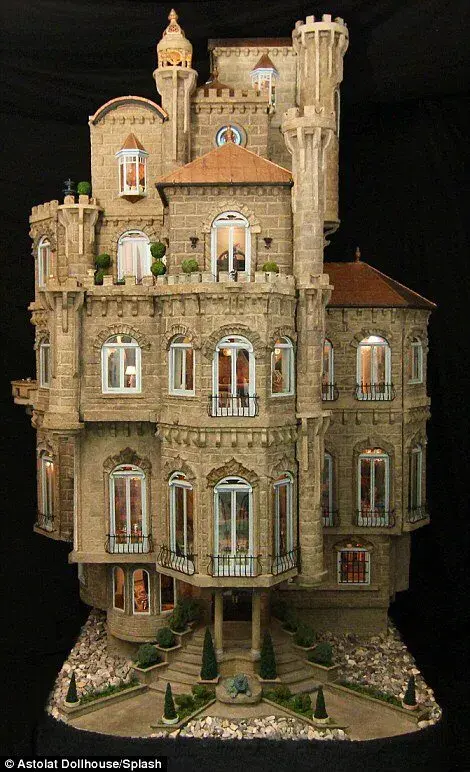 世界上最贵的娃娃屋/Astolat Castle