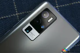 三星、vivo旗舰“中枪”，这些手机最“高价低配”？图片