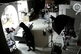 自称杭州排前五的摄影师，被抓了！更辣眼的是被抓还撒娇图片