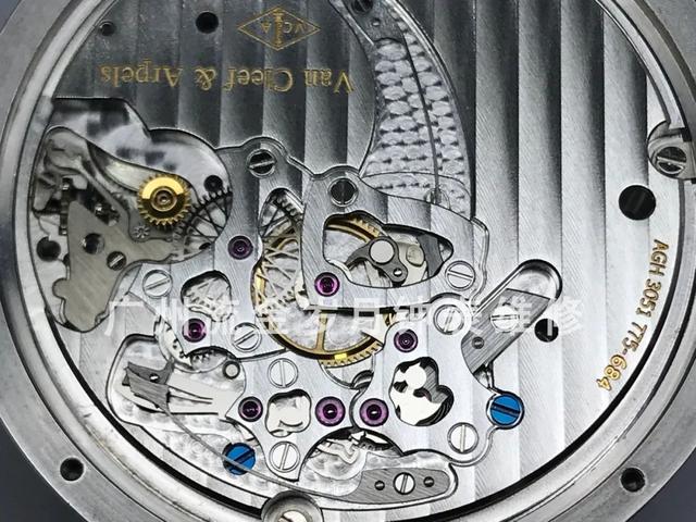 揭秘满钻情人桥，如何拯救跑偏的男同学