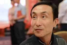 离开春晚11年，巩汉林去哪了？图片