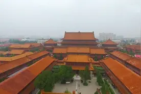 入住赵县柏林禅寺费尽口舌，汗脚和吸烟哪个在寺院更恶劣？图片