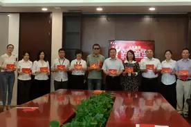 区人力社保局组织庆祝建党百年系列活动图片