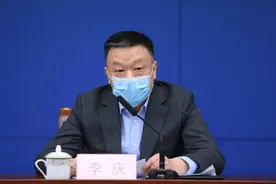重庆财政真金：全补患者医疗费，减免经营房租，减免企业社保100亿图片