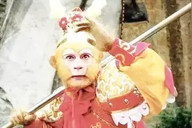 西游六耳猕猴是何来历，武器出自何人之手？真相大白令人大感意外视频封面