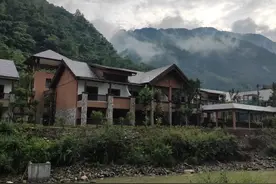 走进重庆城口亢谷避暑图片