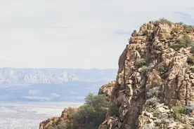 微信营销教程：微信怎么搜索附近的人？视频封面