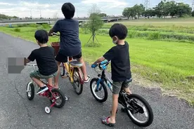 林志颖陈若仪为母庆生，带仨儿子骑单车，12岁kimi大腿壮实变化大图片