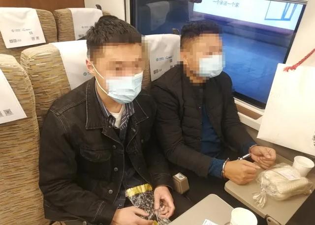 知否棋牌全部版本（打击跨境赌博 蚌埠公安重拳出击）
