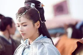 中国历史上四位巾帼女将军图片