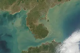 美国卫星瞄准我国，雷州半岛海滨变世界名画！分析：是宝贵聚宝盆图片